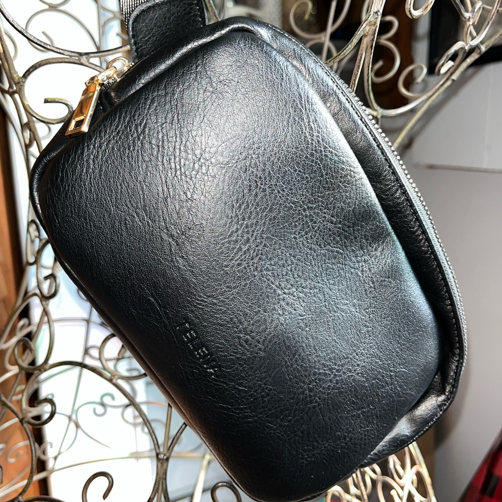 Black Fanny Pack/BumBag